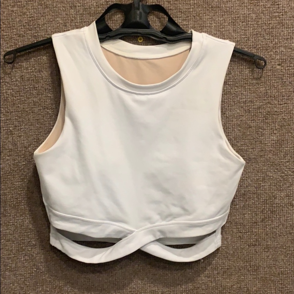 Sports bra